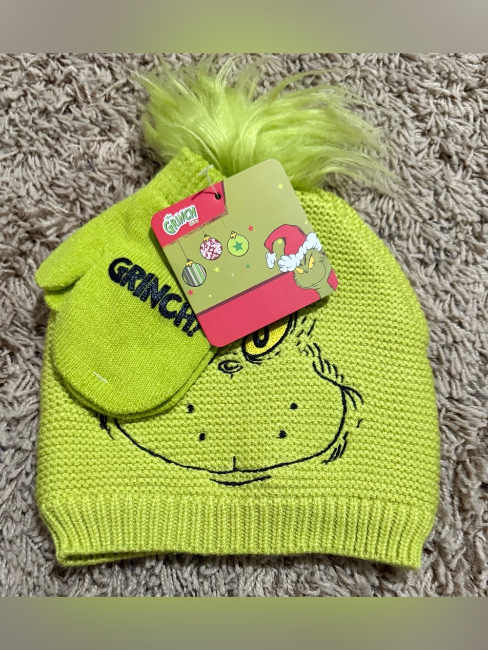 Dr. Seuss Toddler The Grinch Beanie And Glove Set